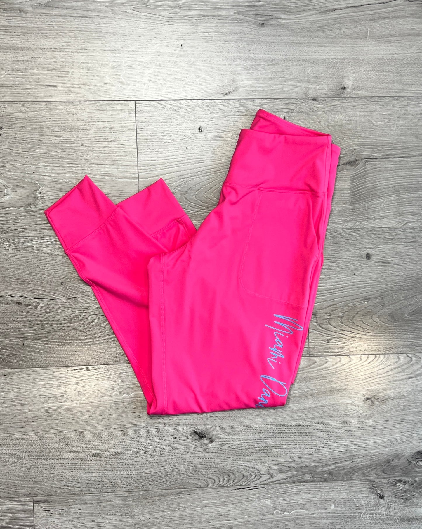 Miami Dancity Studios Women’s Joggers Size Medium